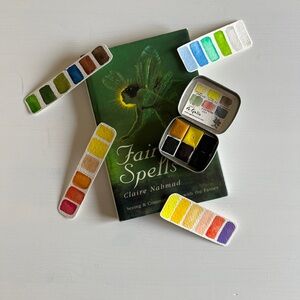 A Gallo mini metal tin of 6 colours ~ watercolour set